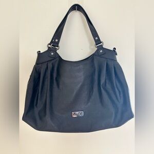 Nine & Co. Elegant Black Shoulder Bag